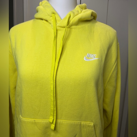 Nike Vibrant Yellow Sweatshirt - Picture 2 of 9